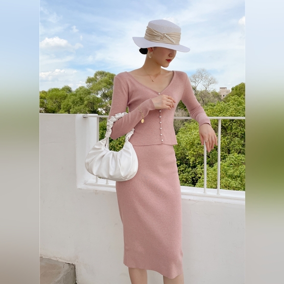 2-piece pink sweater set, long sleeve sweater top + midi sweater skirt - Picture 1 of 11
